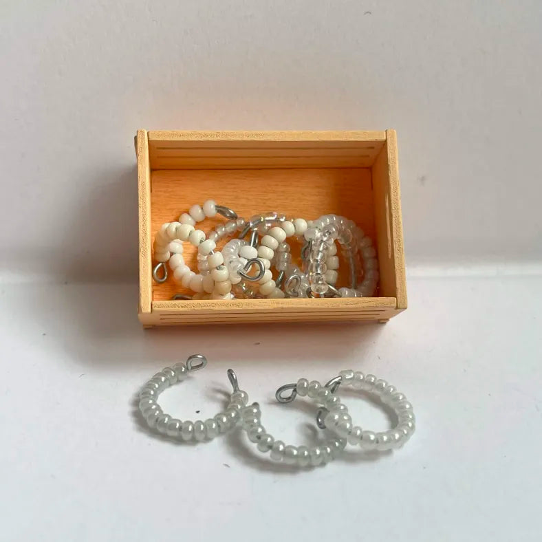 Pack of simple LPS necklaces in shades of white