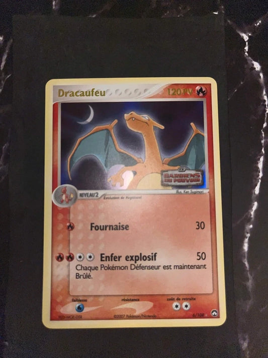 Carte Pokémon Dracaufeu Stamp Gardien du pouvoir