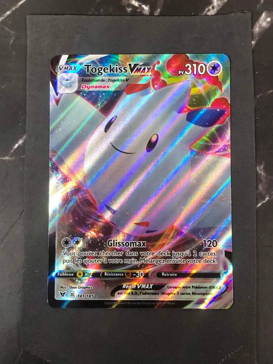 Carte Pokémon Togekiss VMAX Voltage Éclatant