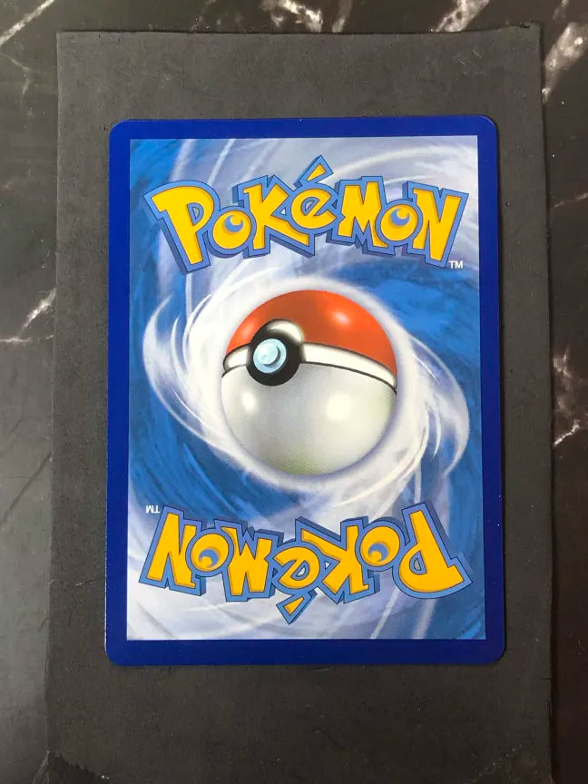 Carte Pokémon Fulgudog V Poing de Fusion