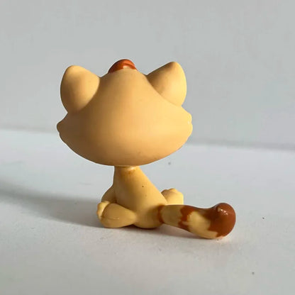 Littlest Petshop Cat Candy #747 figurine