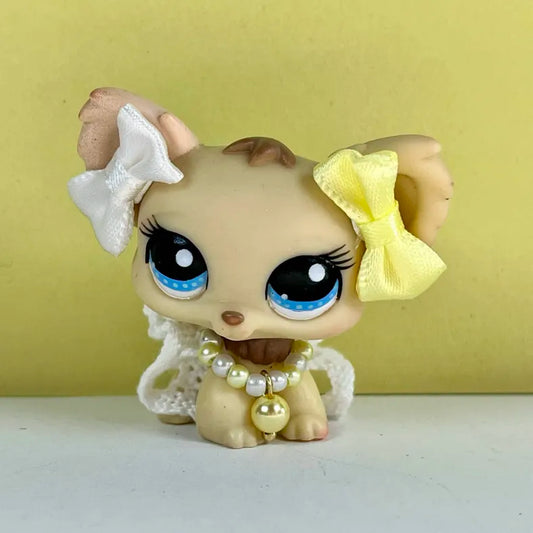 Tenue LPS jaune pastel et blanche