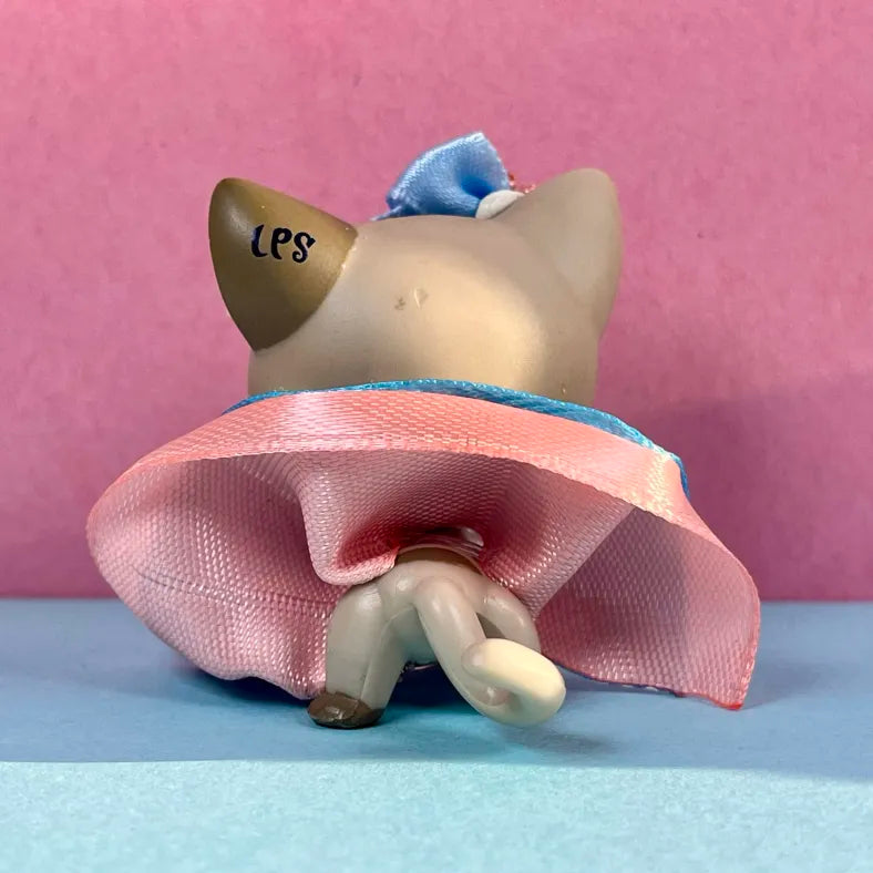 LPS light blue and pink outfit