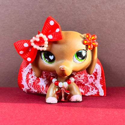 Red and white LPS outfit