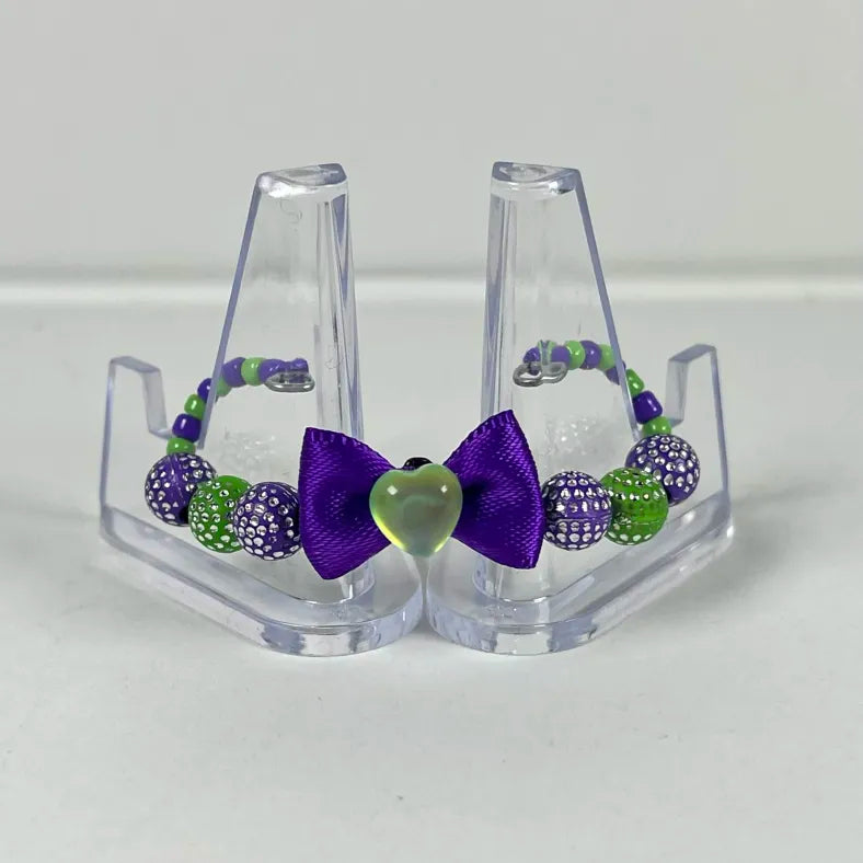 Violet and green LPS crown
