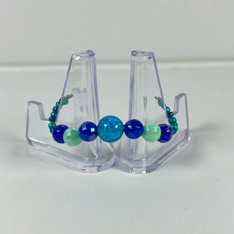 Turquoise and blue LPS crown
