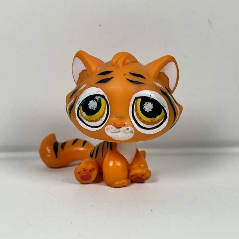 Littlest Petshop Tiger #205 Figurine